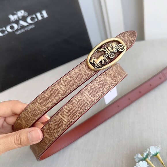 NWT - COACH Horse And Carriage Medallion Buckle Reversible Belt, 20 Mm - size XS - Picture 1 of 9